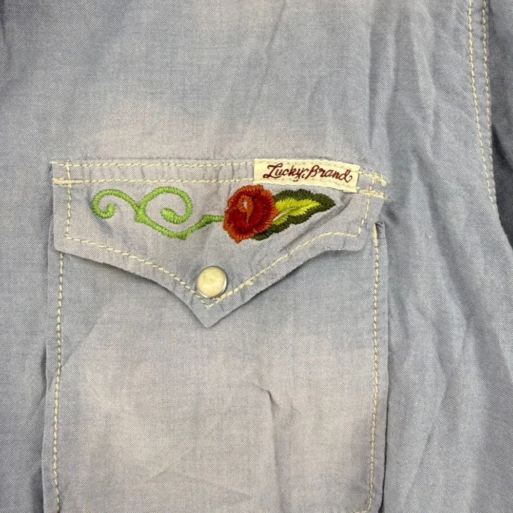 Lucky Brand Western Sportswear Embroidered Chambray Shirt Womens L Blue‎ Cotton - Picture 5 of 11